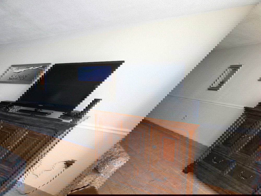 0404 Waters Edge Resort Condo - thumb 1