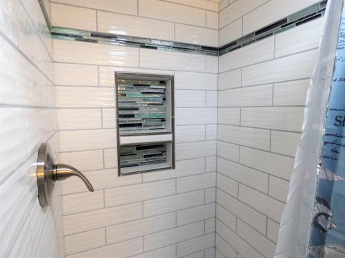 0206 Waters Edge Resort Condo - thumb 1