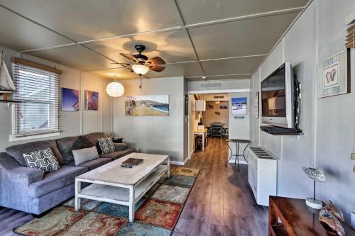 Family Friendly Avalon Home Walk To Beach! - thumb 4