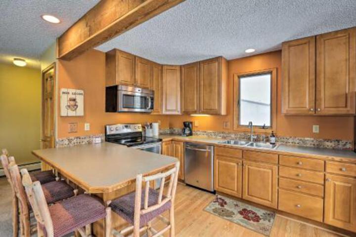 Townhome W / Club Access On Winter Park Shuttle Stop - thumb 6