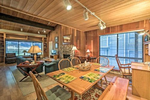 Townhome Less Than 3 Mi To Lake Tahoe + Diamond Peak! - thumb 6