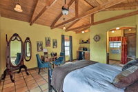 Tuscan Cottage Rustic Pittsburg Studio on Winery