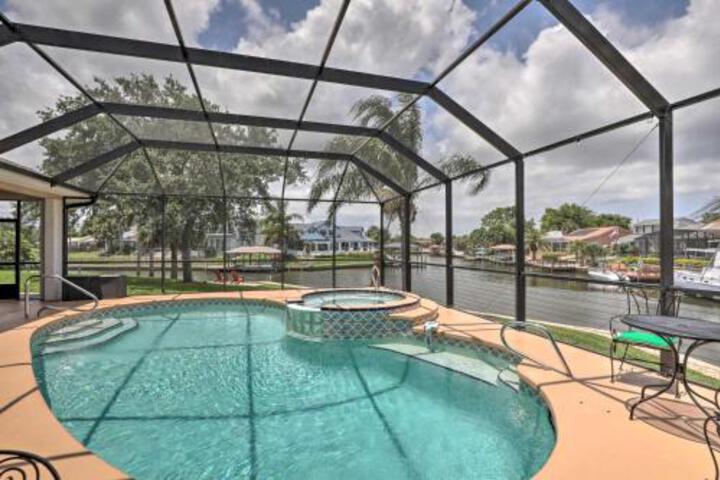 Waterfront Oasis Near Nature Parks & Golfing! - thumb 6