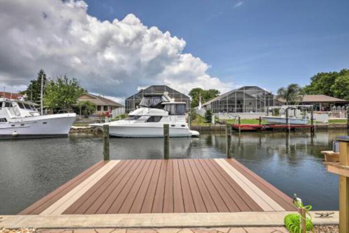 Waterfront Oasis Near Nature Parks & Golfing! - thumb 5