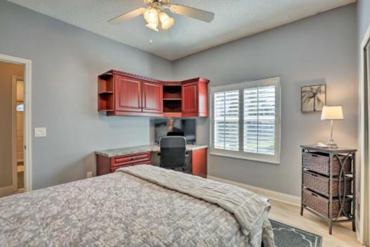 Waterfront Oasis Near Nature Parks & Golfing! - thumb 3