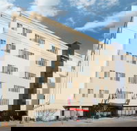 Hampton Inn  Suites Denver-Downtown - Students Accommodation