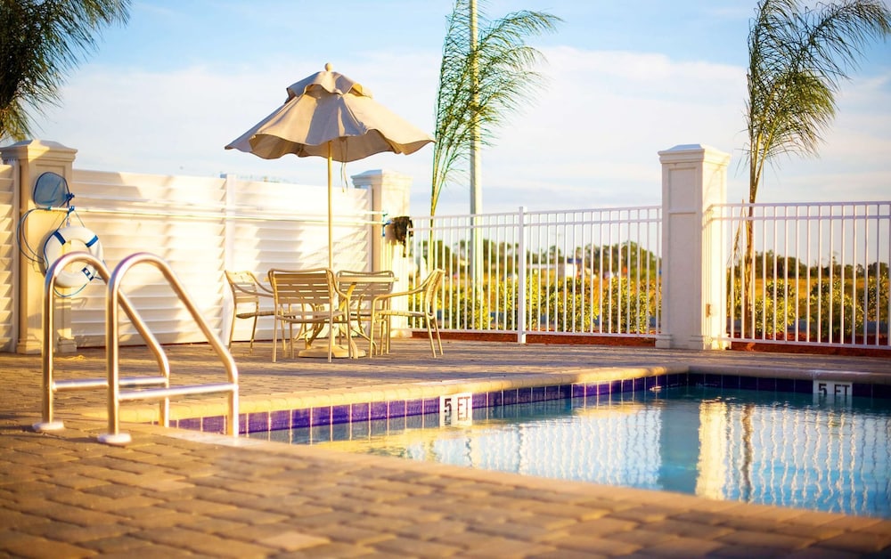 Hampton Inn & Suites Lake Wales - thumb 2