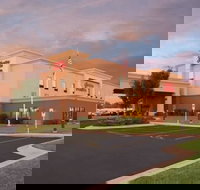 Hampton Inn  Suites Moline-Quad City International Airport - Tourism Bookings