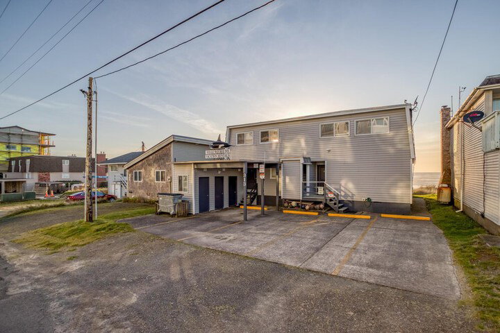 Whale Watcher Condo #2 - thumb 1