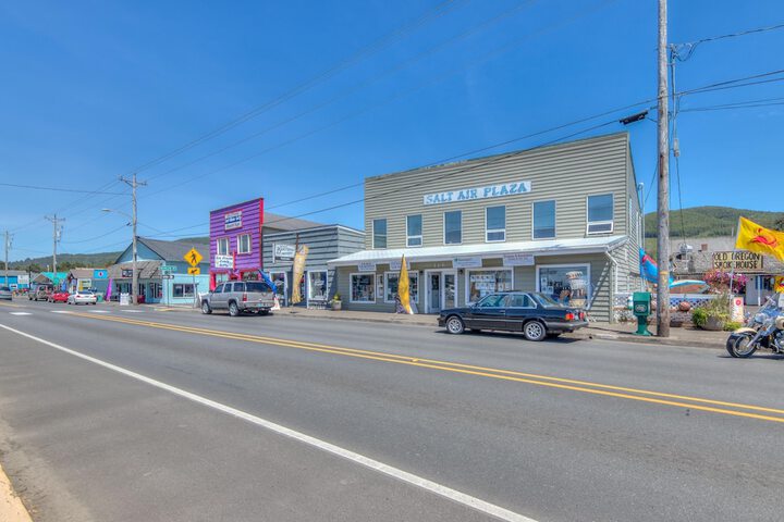 Whale Watcher Condo #2 - thumb 2