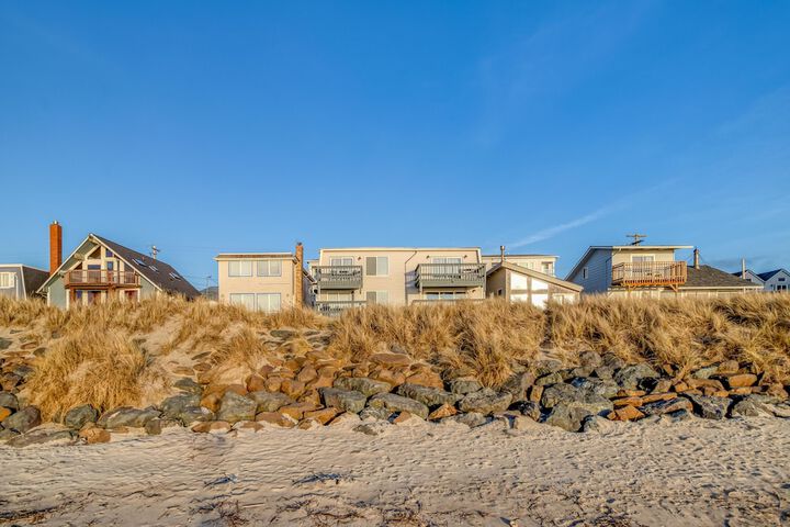 Whale Watcher Condo #2 - thumb 3