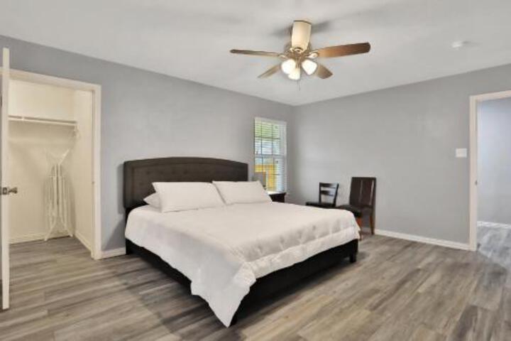 Relax In Dallas - thumb 1