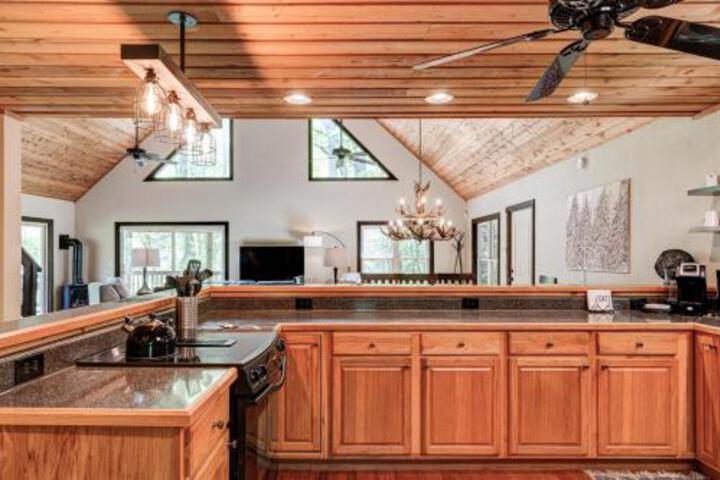 Asheville Town Cabin Cabin - thumb 3