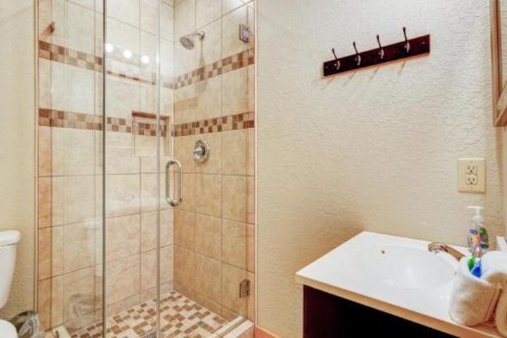 Asheville Town Cabin Cabin - thumb 1