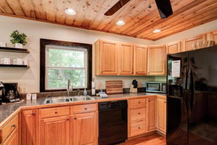 Asheville Town Cabin Cabin - thumb 4