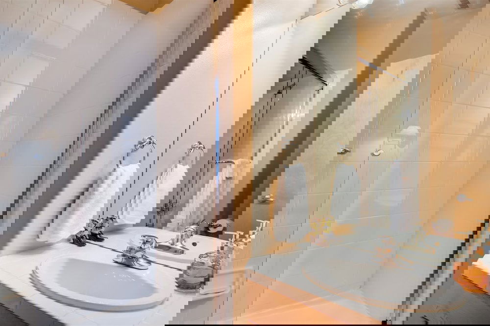 1-1220 Lionsridge Loop 3B - thumb 1