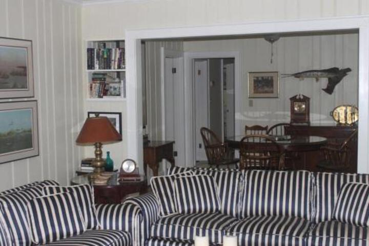 Kloeppel Cottage Home - thumb 3