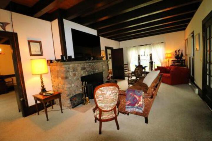 4757 Whiteside Home - thumb 3