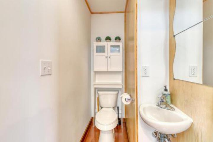 Contemporary Maine Retreat - thumb 1