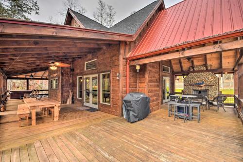 Riverfront Cabin W / Hot Tub By Main Street! - thumb 4