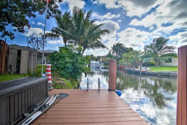 Retreat W / Dock Near Hollywood BCH Boardwalk! - thumb 6