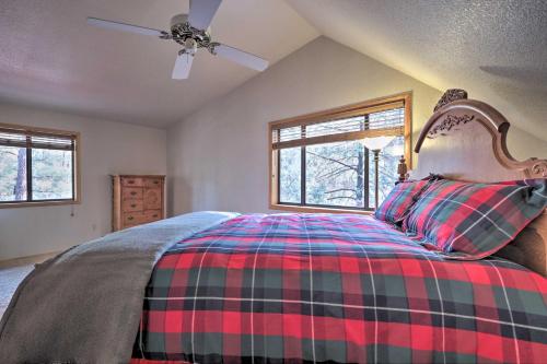 House W / 2 Decks & Patio Less Than 2 Mi To Downtown! - thumb 2