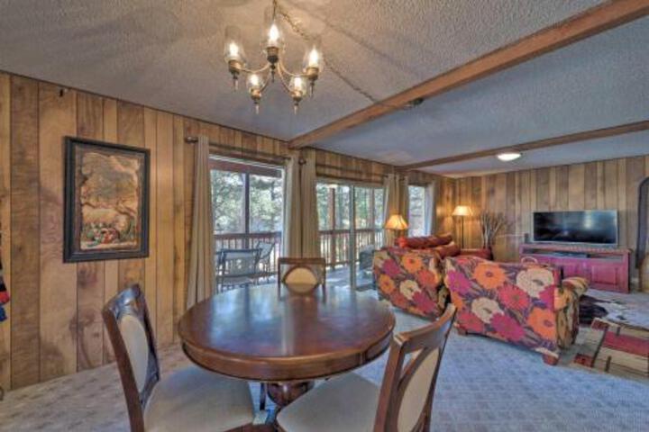 Southwestern Hideaway With Furnished Deck! - thumb 6