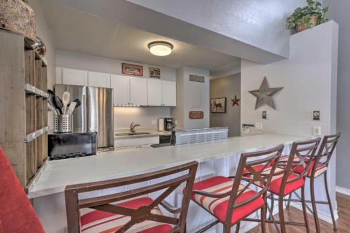 Cozy Fraser Mtn Retreat With Shuttle To Winter Park! - thumb 3