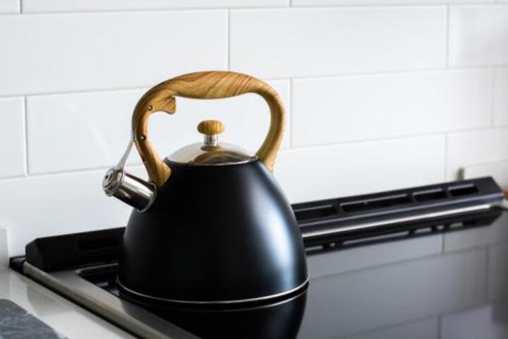 Illume Sophisticated New Community Pool & Gym Condo - thumb 3