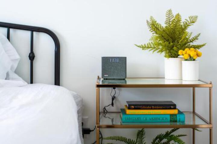 Illume Sophisticated New Community Pool & Gym Condo - thumb 1