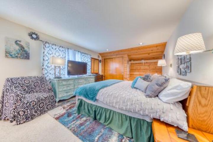 Pacific Oasis - thumb 3