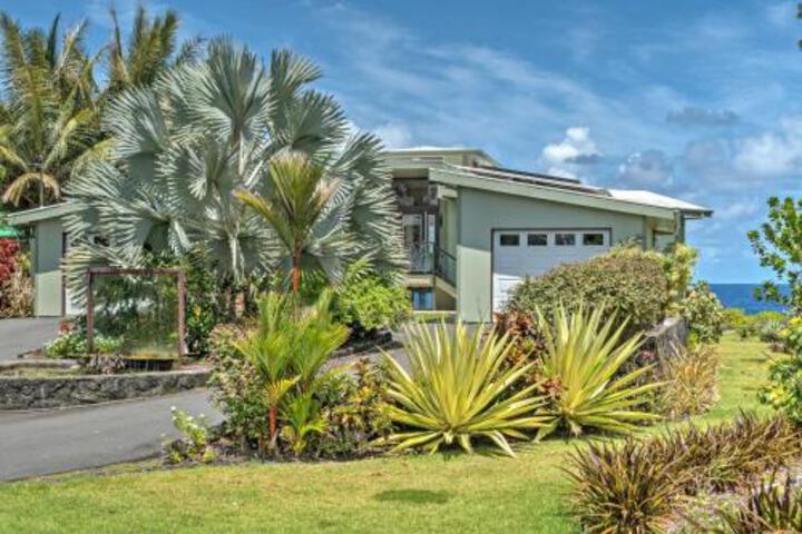 Big Island Oceanfront Home Great Whale Watching! - thumb 5