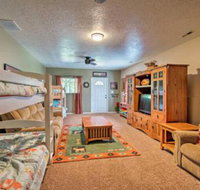 Updated Garden Valley Home w / Deck & Hot Tub! - China Accommodation