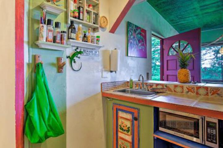 Intimate Garden Bungalow Mins To Two Step Beach! - thumb 3