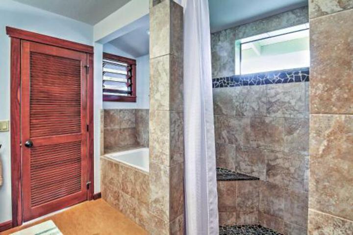 Captain Cook Dolphin Bay Home On Kealakekua Bay! - thumb 5