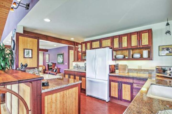 Captain Cook Dolphin Bay Home On Kealakekua Bay! - thumb 6