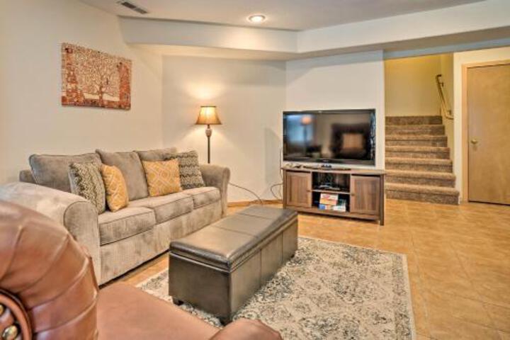 NEW! Modern Retreat Steps To Lake Chelan Shoreline - thumb 3