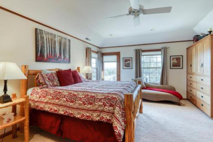 Blackbird Manor - thumb 5