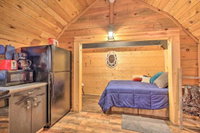 Couples Getaway w / OnSite Ziplining  Fishing