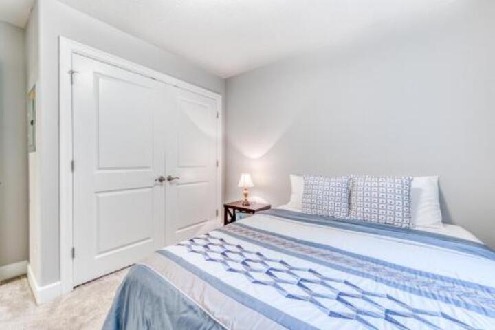 Westside Hideaway - thumb 0