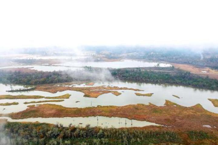 San Jacinto River Home With Private Boat Slip! - thumb 1