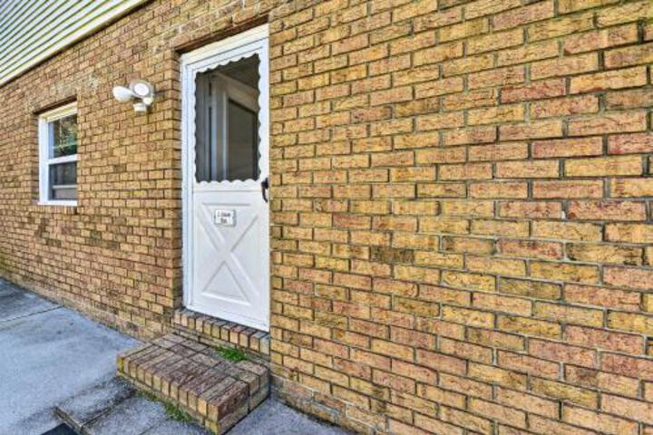 1 Ocean Fun: Emerald Isle Apt 30yds To BCH - thumb 5