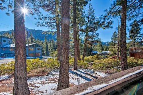 Lovely Lake Tahoe Escape: 4 Miles To Heavenly - thumb 4