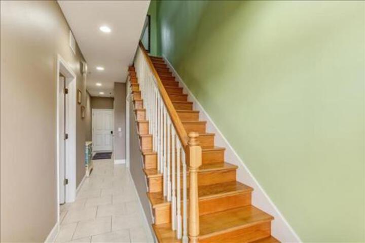 241 S Fletcher Townhouse - thumb 5