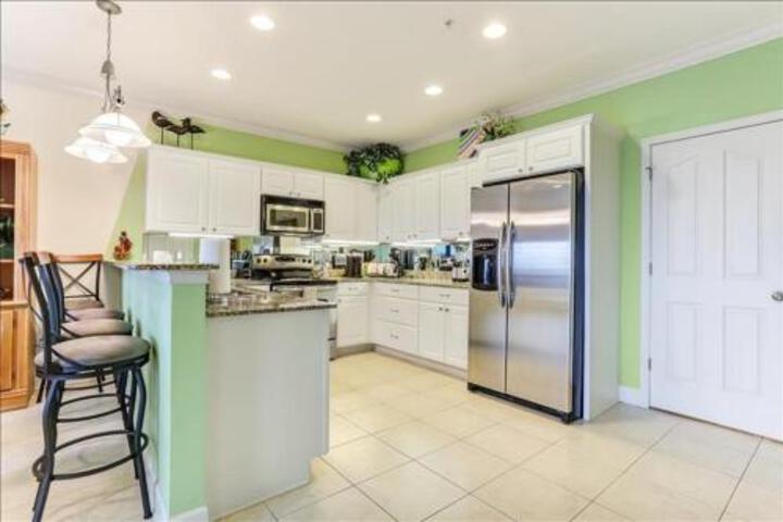 241 S Fletcher Townhouse - thumb 6