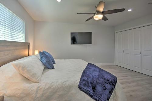 Modern San Jacinto Home W / Waterfront Deck! - thumb 0