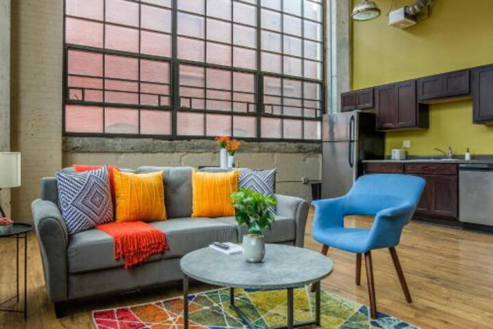 Historic & Relaxing 2BR Apt - thumb 3