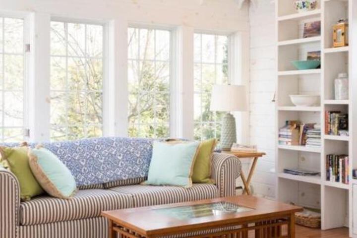 4358 W. Lake Road Home - thumb 1