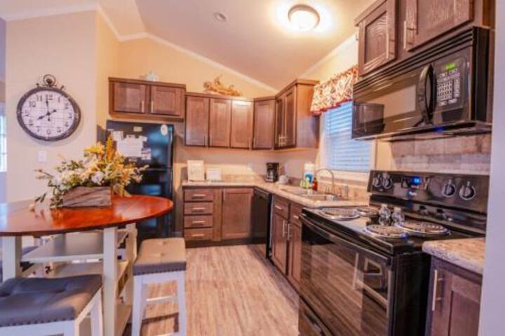 Little Lodge Cabin - thumb 2