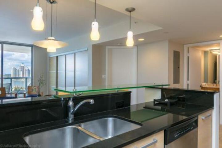 2 BR Luxury Suite In Marenas Beach Resort 2508 Condo - thumb 3